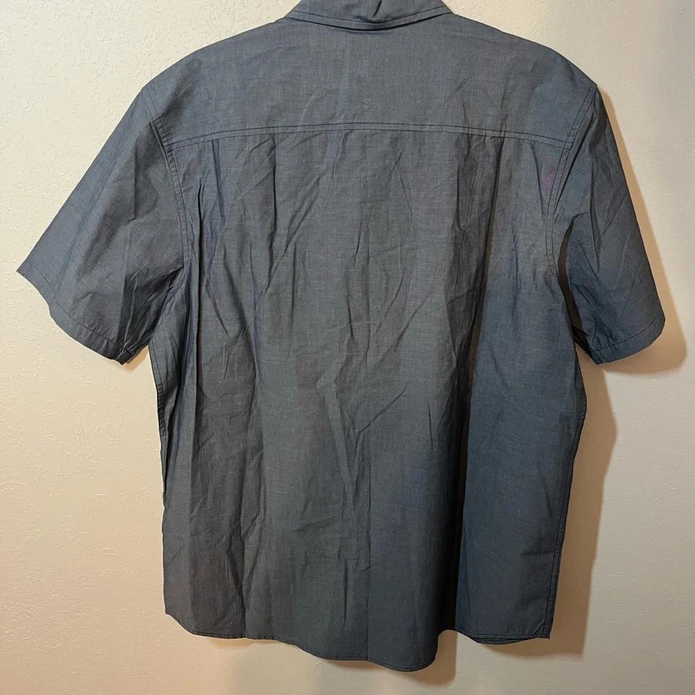 Mens NWT Oakley Gray Casual Short Sleeve Button Up Shirt Size XL - Picture 7 of 7